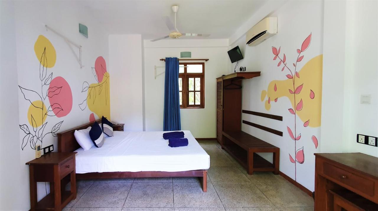 Hotel Blue Turtle Tissamaharama